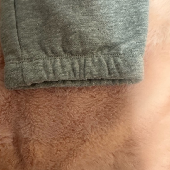 Cat & Jack Gray Sweatpants with Elastic Waistband Size XL 14, NWT - Picture 3 of 6